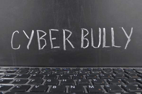10 Tipps, um Cybermobbing zu verhindern