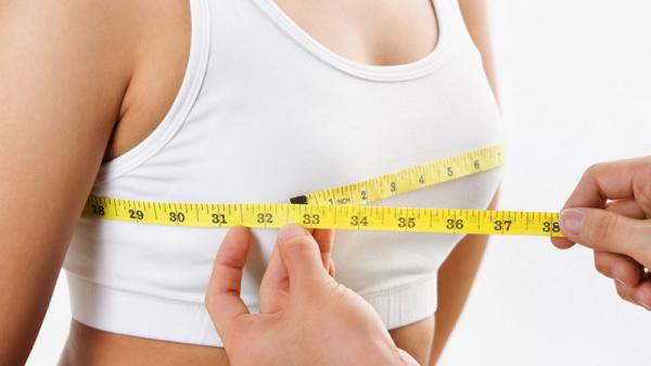 Wie vermeidet man Brustverkleinerung bei einer Diät?