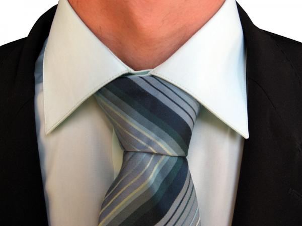 Wie man den Krawattenknoten leichter macht