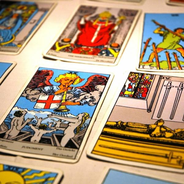 Wie man Tarot-Karten liest, ohne es zu wissen
