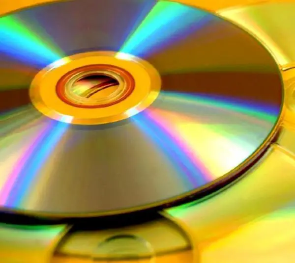 So reinigen Sie eine CD-ROM