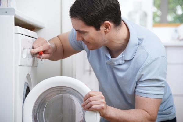 Wie man Form von der Waschmaschine entfernt