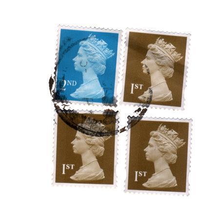 Wie man die Briefmarken vom Umschlag trennt, ohne sie zu beschädigen