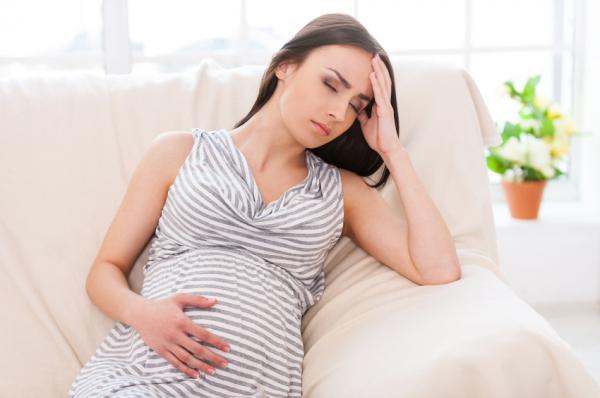 Ist es normal, wenn ich blute und ich schwanger bin?