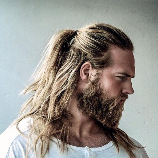 Viking Frisuren Ideen für Männer