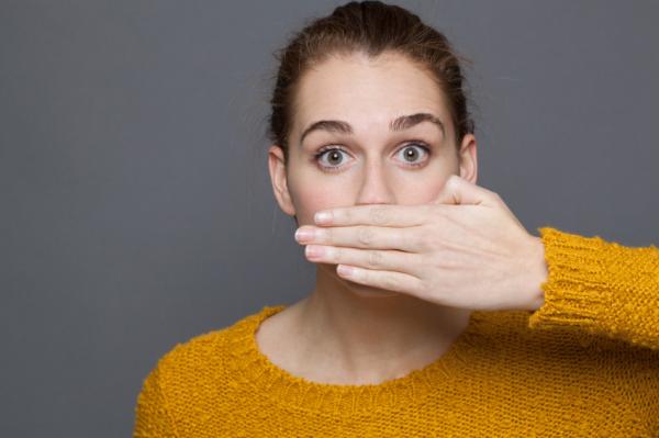 Warum Sinusitis Mundgeruch verursacht