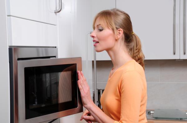 7 Tricks zum Kochen mit Mikrowellen