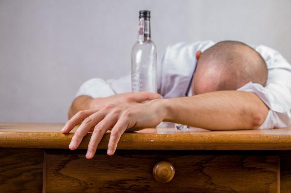 Wie wirkt sich Alkohol auf die Leber aus?