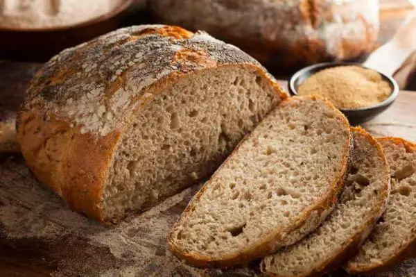 Wie man Quinoa Brot macht