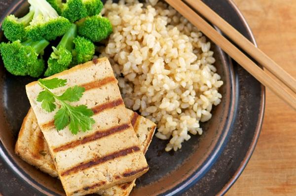 Wie man gegrillten Tofu macht