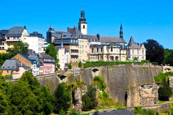 Wie heißt die Einwohner von Luxemburg?