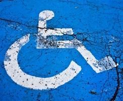 Wie fordere ich ein Behindertenzertifikat an?