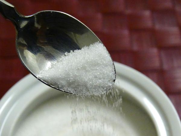 Was ist der Unterschied zwischen Puderzucker und normalem Zucker?