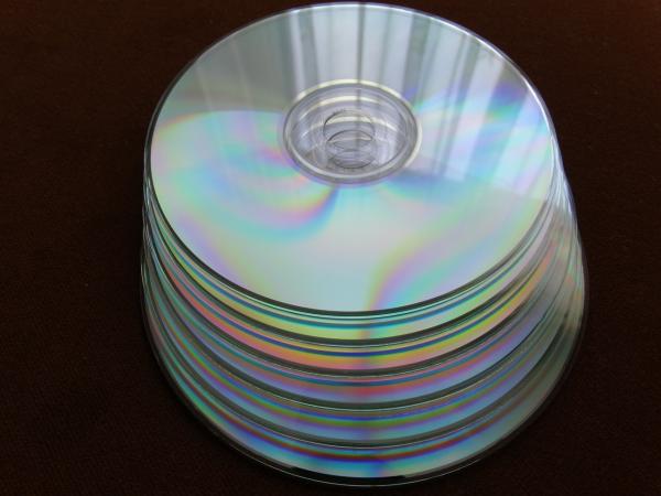 In welchen Container die CDs geworfen werden