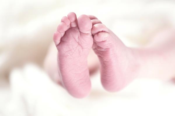 Warum Füße in der Schwangerschaft anschwellen