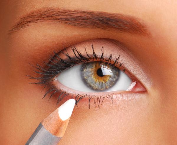 Makeup Tricks für empfindliche Augen