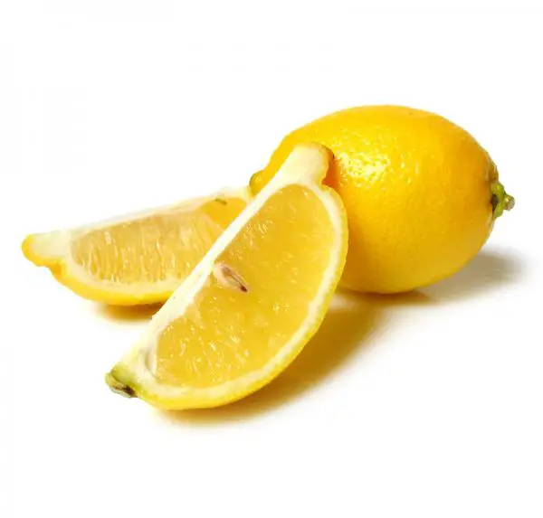 Wie man mit Zitrone säubert