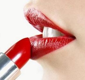 Wie man Lippen leicht malt