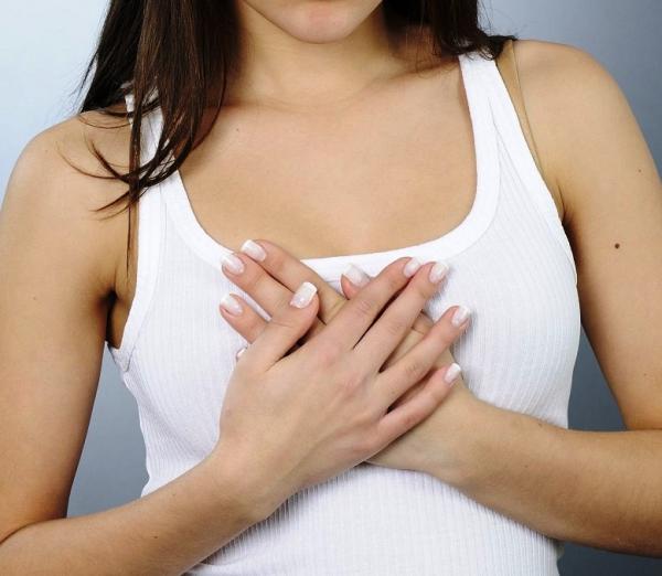 Was sind die Ursachen von Brustschmerzen?