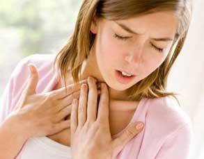 Was sind die Symptome einer Laryngitis?