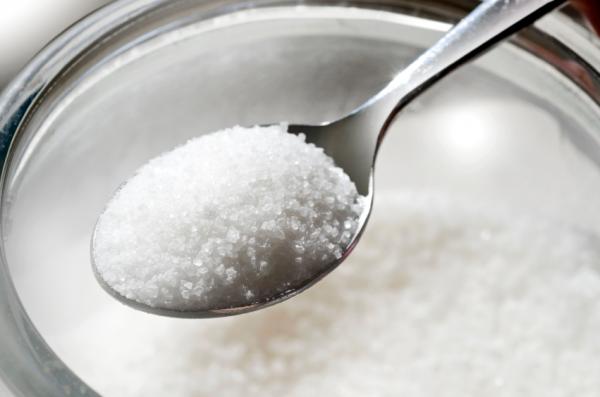 Wie viel ist ein Esslöffel Zucker in Gramm?