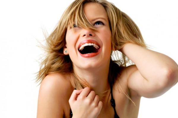 Wie man Stress durch Lachen bekämpft