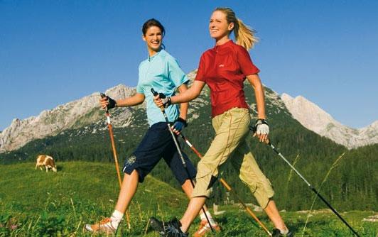 Wie man Nordic Walking macht