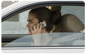 Wie vermeiden Sie eine Strafe für das Gespräch mit Ihrem Mobiltelefon, wenn sie Sie nicht aufhalten?