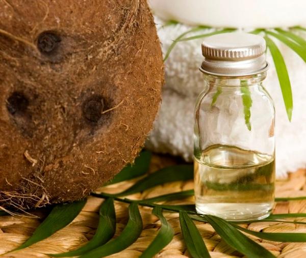 Was sind die kosmetischen Vorteile von Kokosnussöl?