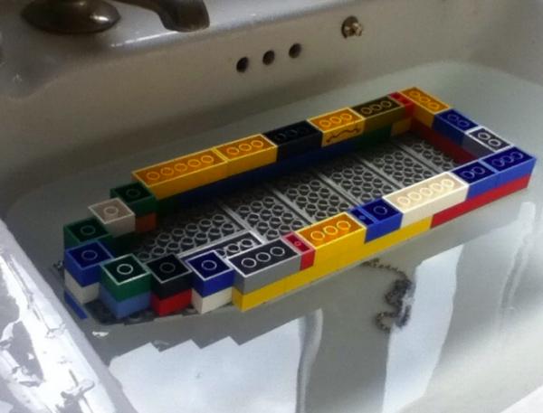 Wie man ein Boot mit Lego macht