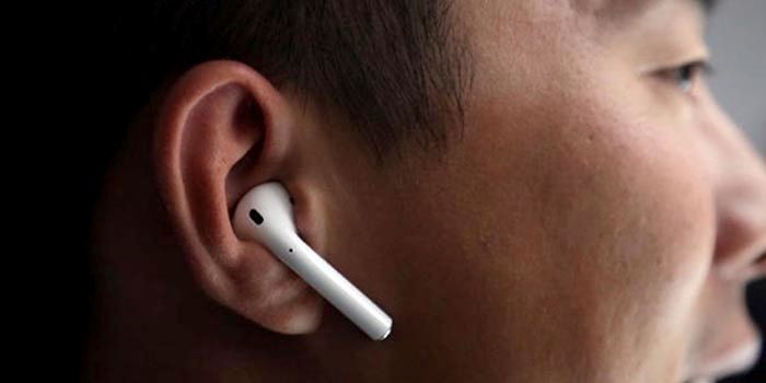 Apple AirPods