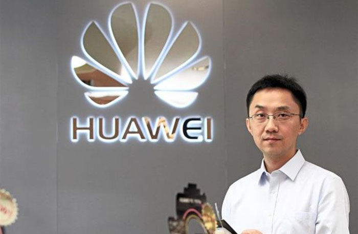 Bruce Lee Huawei kündigt ein eigenes Betriebssystem an