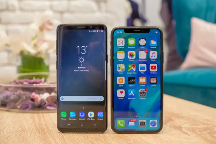 Bildschirm Galaxy S9 und S9 + vs iPhone X