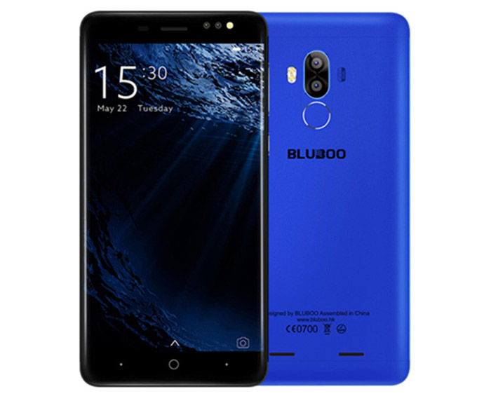 Bluboo D1 blau hinten