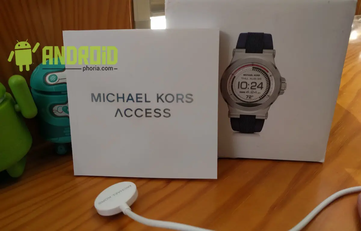 smartwatch-michael-kors-content-box