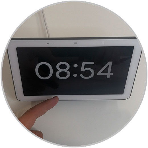 1-Set-Alarm-Google-Nest-hub.jpg