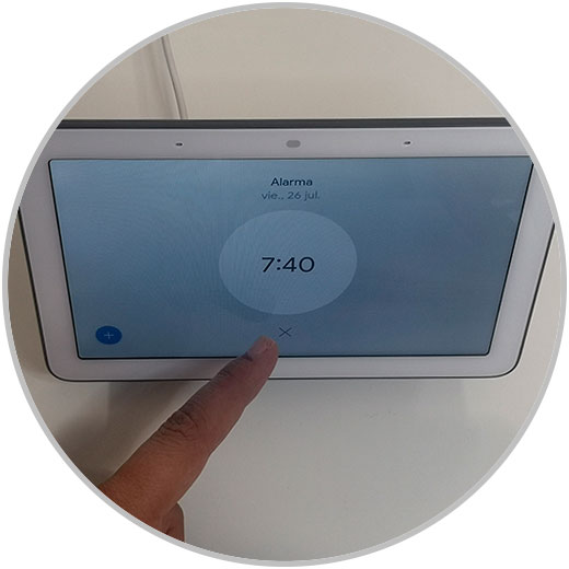 5-Set-Alarm-Google-Nest-hub.jpg