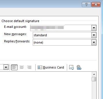 Teil-Screenshot der Microsoft Outlook-Signatureinstellungen - Dropdown-Schaltflächen zur Auswahl von Standardsignaturen
